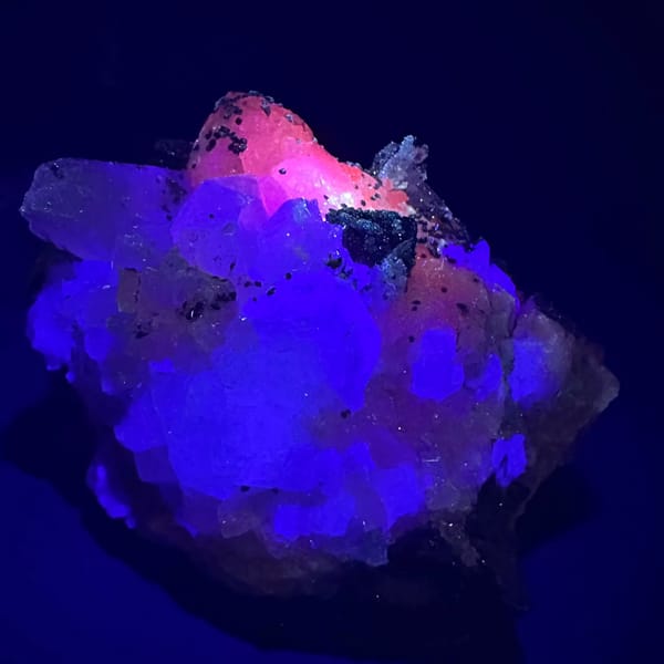 Topaz Cluster with Fluorite Yaogangxian 7.4 cm — alternate view