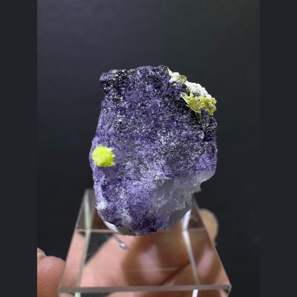 White creedite with purple fluorite from Guizhou — detail view