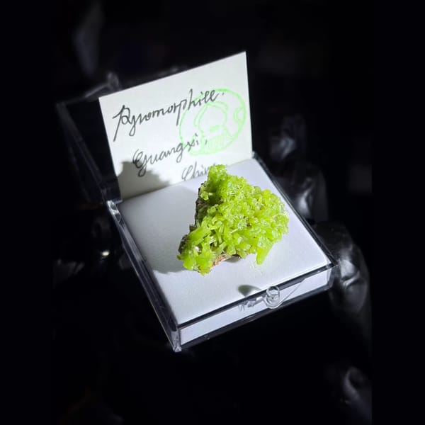 Apple green pyromorphite crystal cluster from Guilin — alternate view
