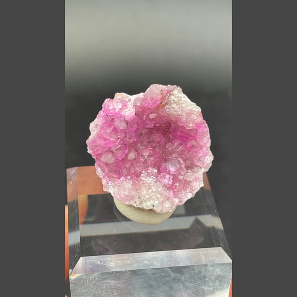 Pink Cobaltoan Calcite Democratic Republic of the Congo 2.5 cm — detail view