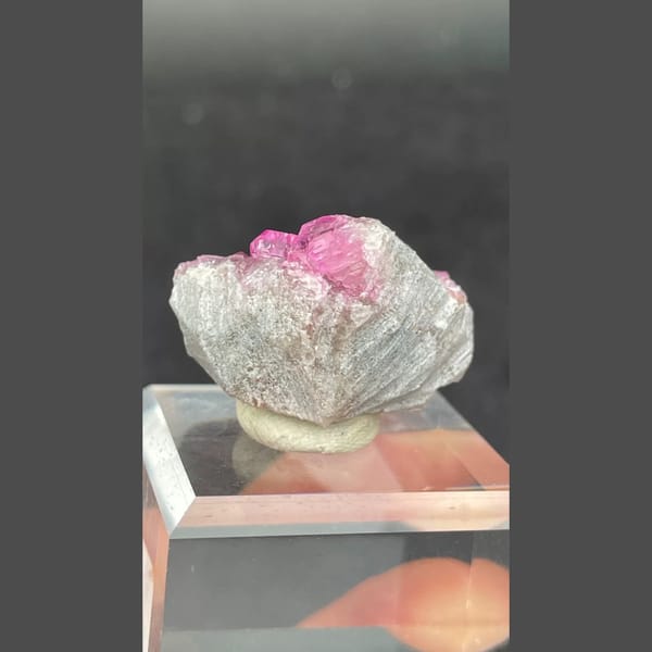 Pink Cobaltoan Calcite B Democratic Republic of the Congo 2.5 cm — detail view