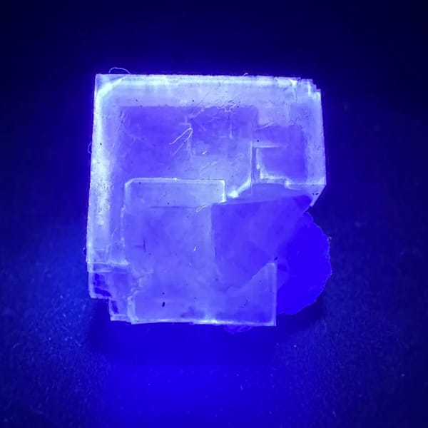 Framed Fluorite with Topaz Yaogangxian 1.7 cm — alternate view