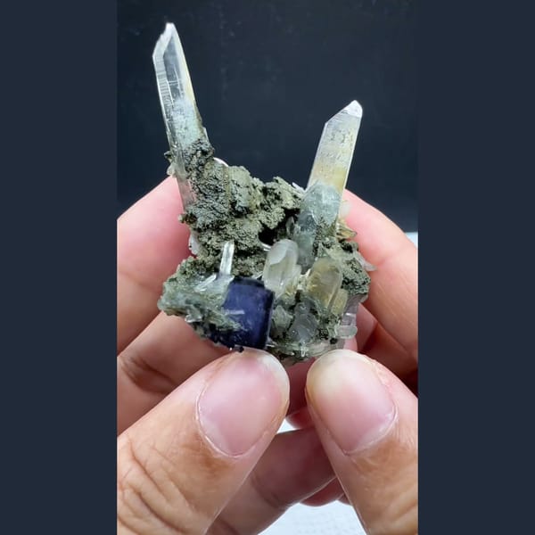 Quartz with Fluorite and Chlorite Yaogangxian 3.6 cm — alternate view
