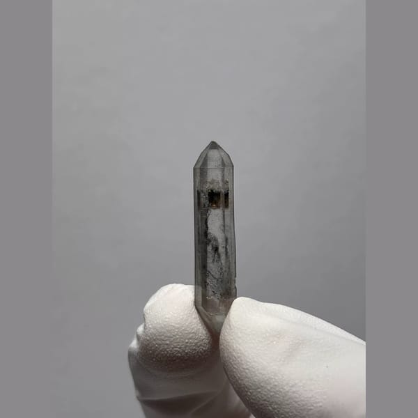 Dt quartz Yunnan 3.3 cm — alternate view