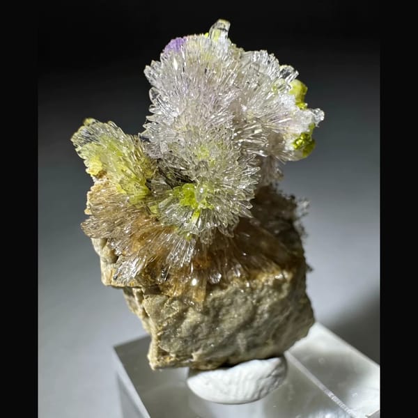 Creedite Flower in Lavender and Lime Guizhou 3.0 cm — alternate view