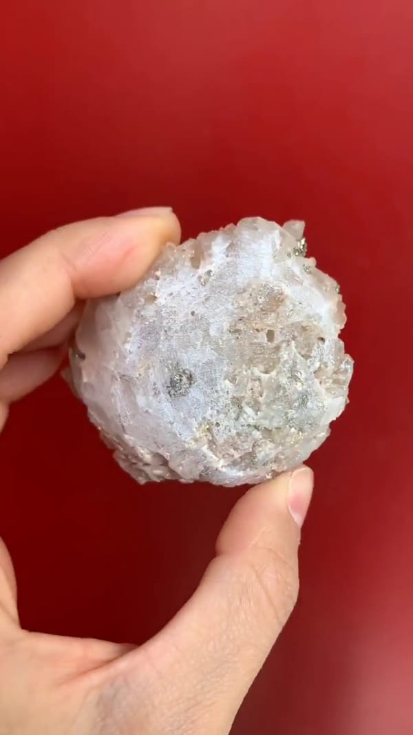 Complete pale reverse of the Hubei pyrite and quartz specimen