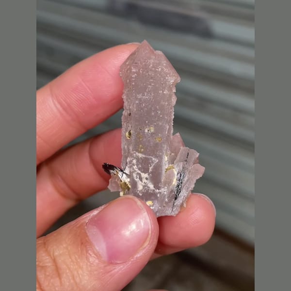 Large-head quartz with specular hematite from Inner Mongolia — alternate view
