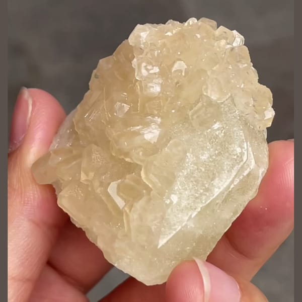 Pale green datolite with apophyllite from Daye — detail view