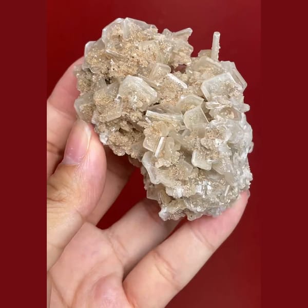 Apophyllite fish-eye from Fengjiashan Daye — alternate view