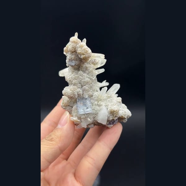 Fluorite with white quartz and mica from Yaogangxian, Hunan — complete view
