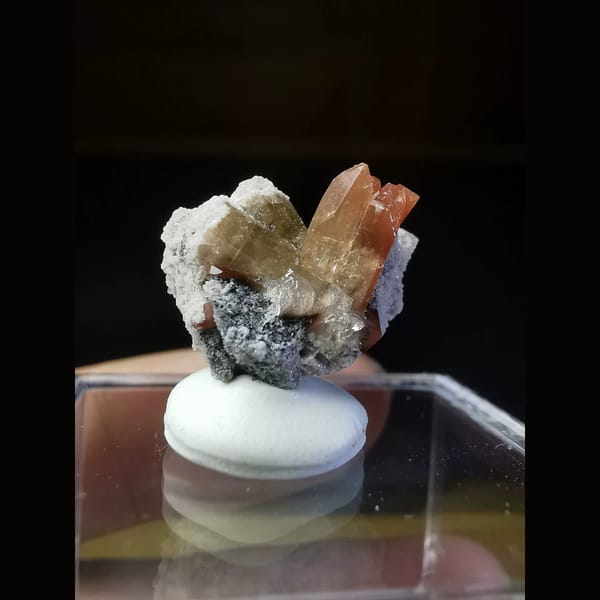 Wine-red topaz crystals on matrix from Mexico — complete view
