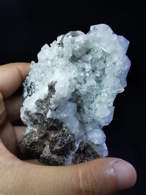 Complete second face of the Shijiangshan apophyllite specimen