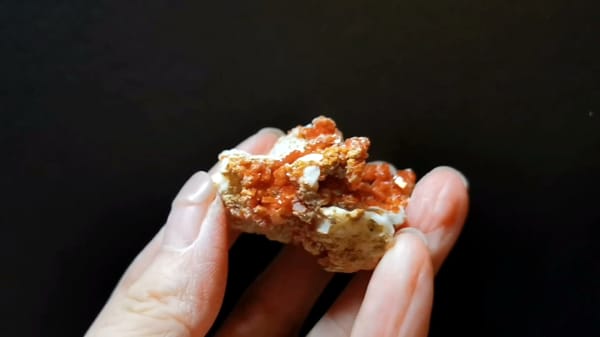 Complete side view of the exact Vanadinite on Barite from Morocco