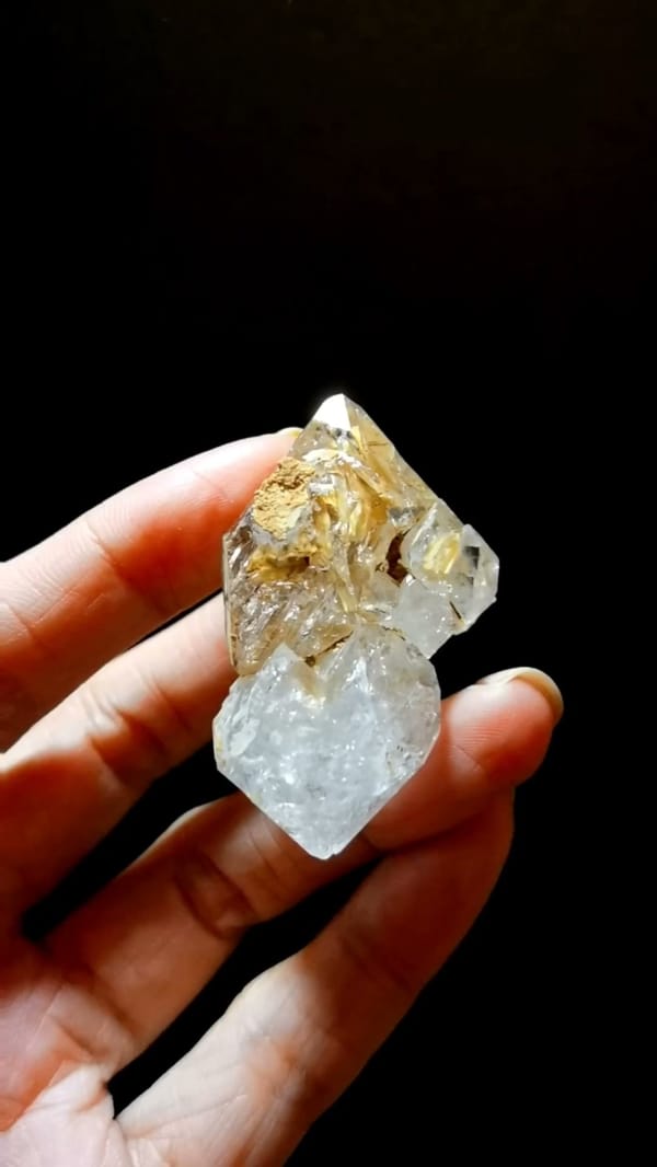 Complete front view of Heart-Form Skeletal Quartz from Pakistan
