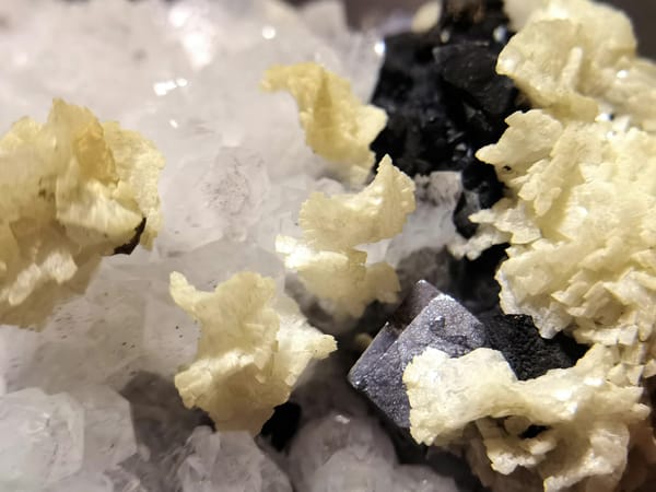 Quartz, Chalcopyrite and Galena Association — Jiangxi — individual mineral specimen view 2
