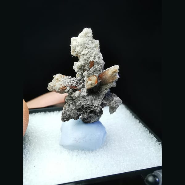 Flower-shaped wine-red topaz cluster from Mexico — alternate view