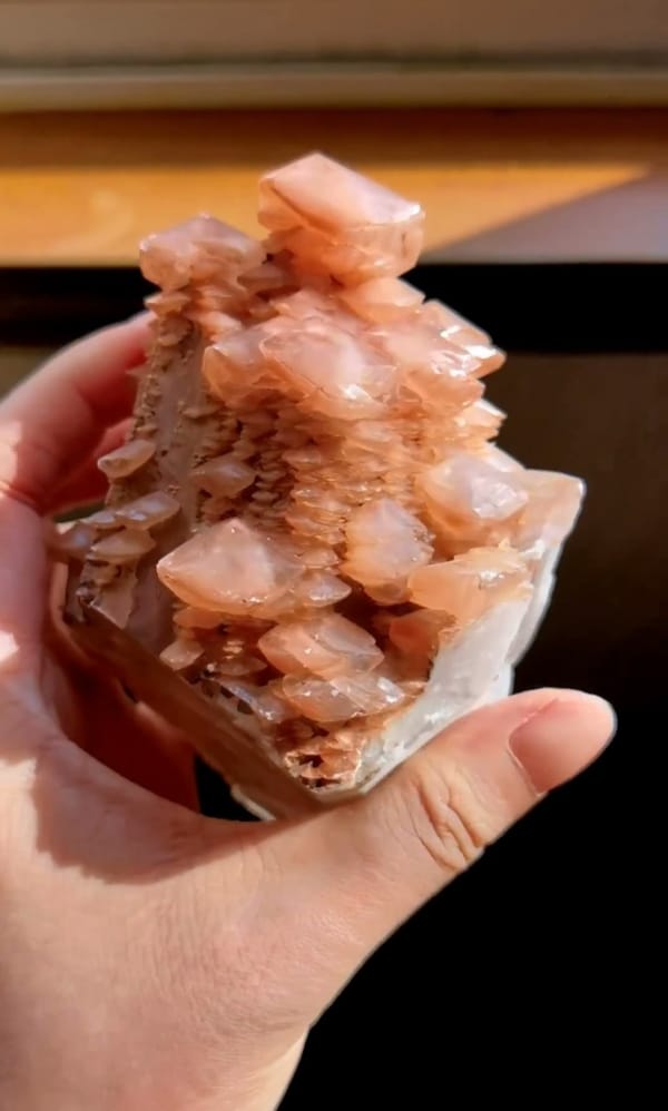 Complete reverse view of the exact Bicolour Tower Calcite from Daye