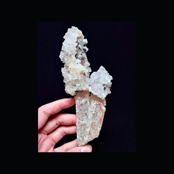 Red Quartz with Amethyst and Sphalerite — Inner Mongolia — complete view 1 of the exact specimen