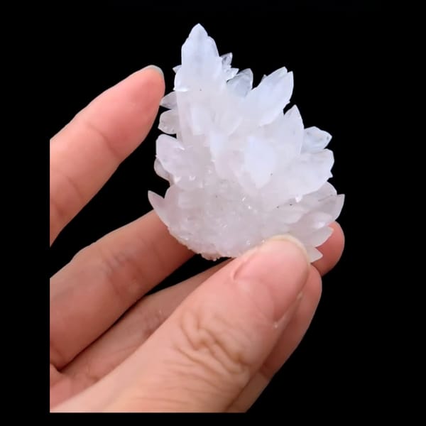 Calcite flower cluster from Yunnan — complete view