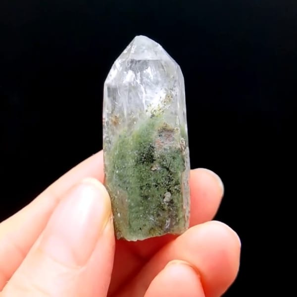 Himalayan green phantom quartz from Tibet — detail view