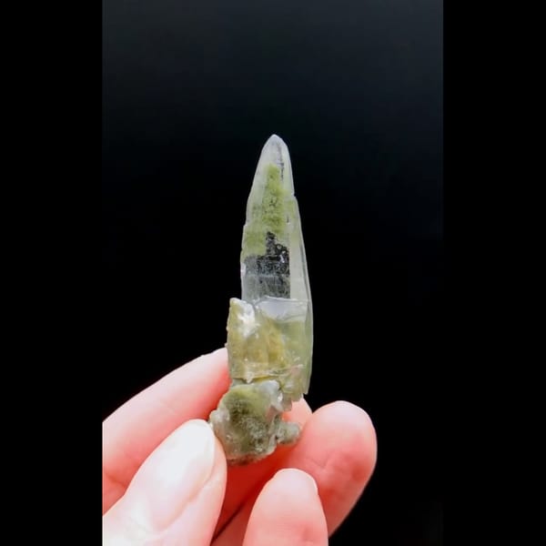 Green phantom quartz from Nepal — detail view