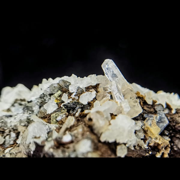 Quartz, golden calcite and chalcopyrite floater from Inner Mongolia — alternate view