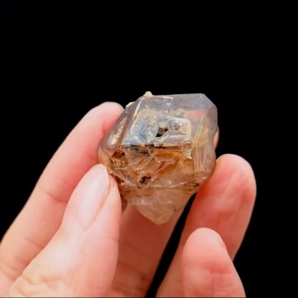 Mud skeletal quartz from Namibia — detail view