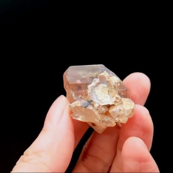 Mud skeletal quartz from Namibia — detail view