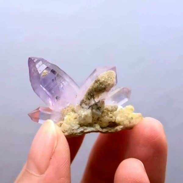 Vera Cruz amethyst cluster from Mexico — detail view