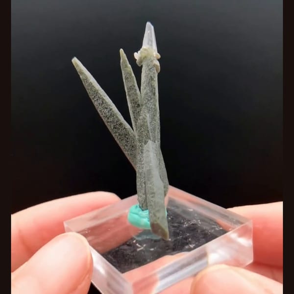 Green phantom quartz cluster from Nepal — alternate view