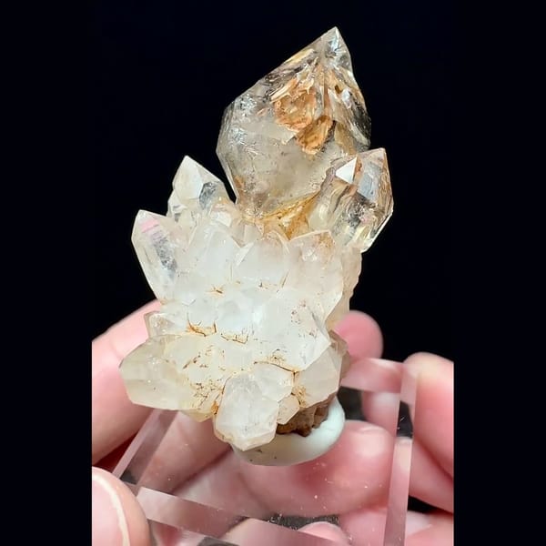 Skeletal quartz flower from Namibia — detail view