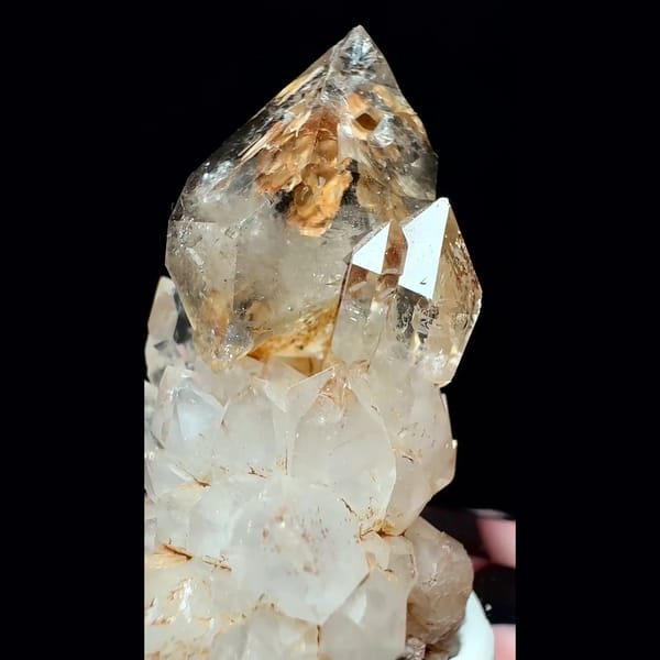 Skeletal quartz flower from Namibia — detail view