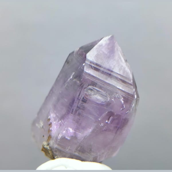 Small light lilac amethyst crystal from Veracruz Mexico — alternate view