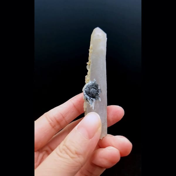 Quartz with specularite and calcite from Inner Mongolia — alternate view