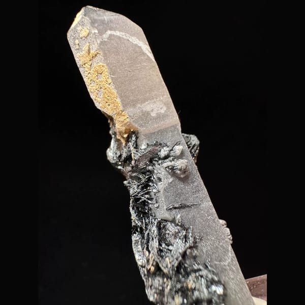 Scepter quartz with specular hematite from Inner Mongolia — detail view