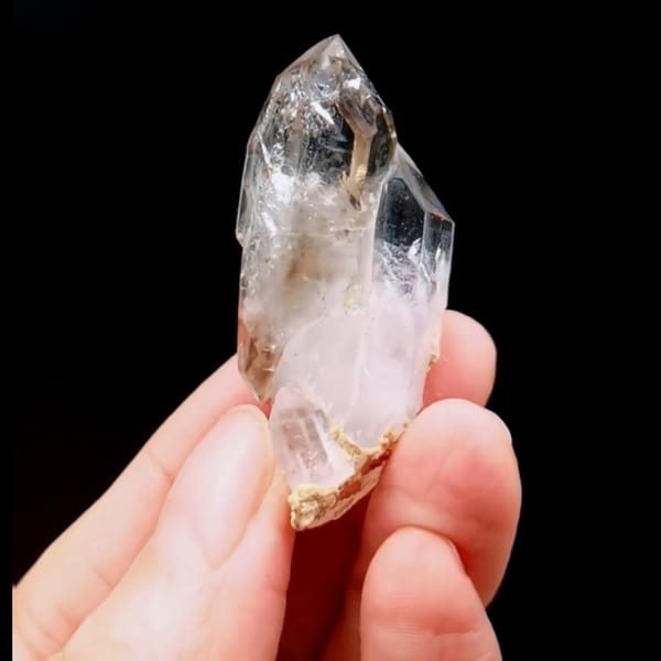 Smoky skeletal quartz from Namibia — complete view