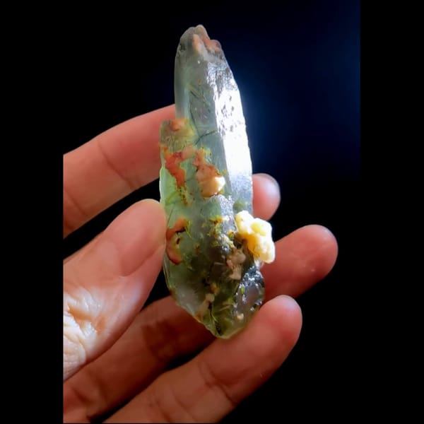 Green tourmaline with quartz — detail view