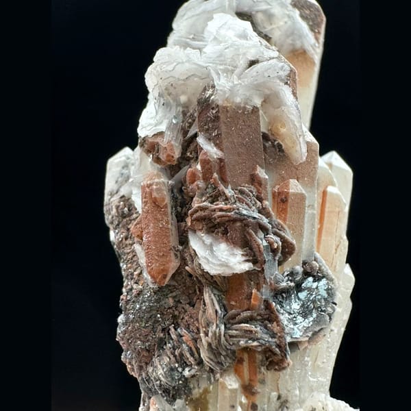 Red quartz with petal calcite and specular hematite from Inner Mongolia — detail view