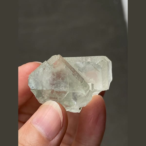 Transparent pale green fluorite from Xianghualing, Hunan — alternate view