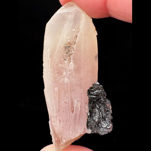 Pink quartz with specular hematite rosette from Inner Mongolia — alternate view