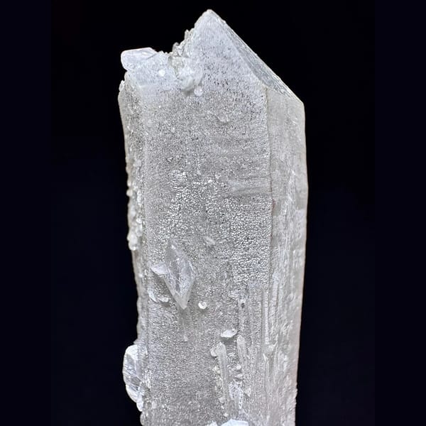 Velvet quartz with calcite from Inner Mongolia — detail view