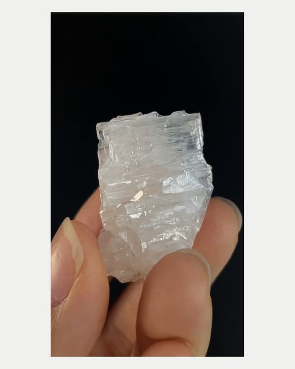 Complete left oblique view of snowflake cerussite crystal cluster