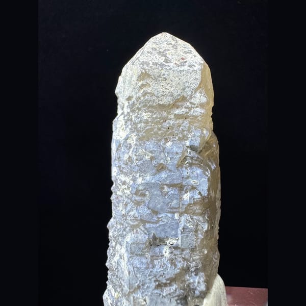 Interference quartz with hematite rosettes from Inner Mongolia — complete view