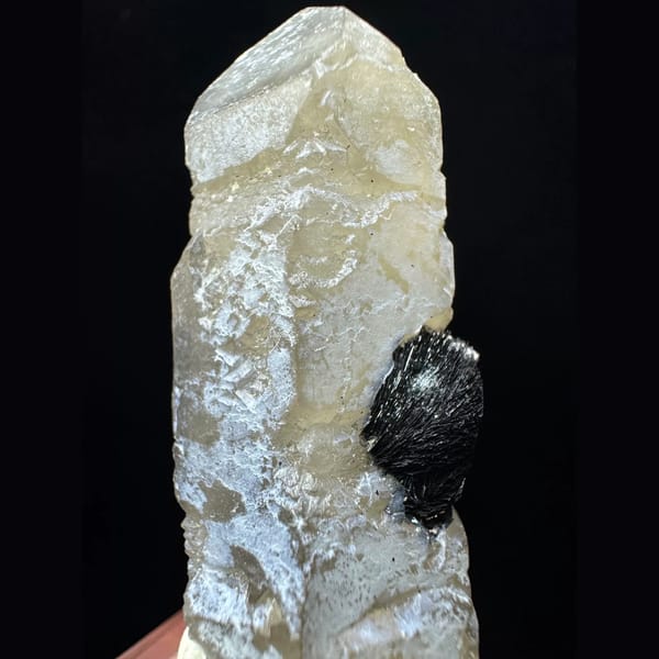 Interference quartz with hematite rosettes from Inner Mongolia — detail view