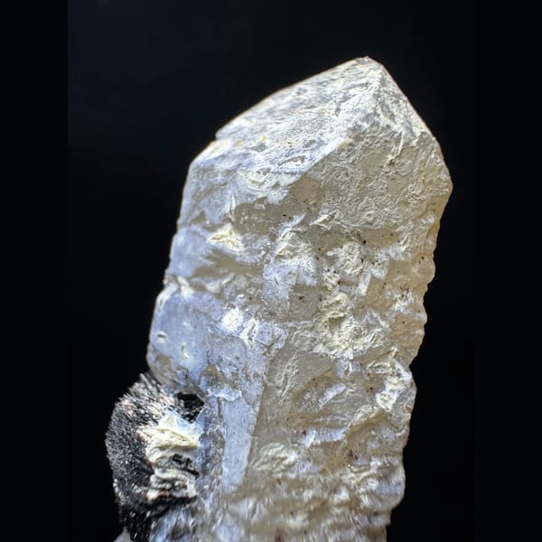 Interference quartz with hematite rosettes from Inner Mongolia — detail view