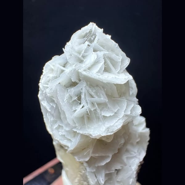 Quartz with white petal calcite from Inner Mongolia — alternate view