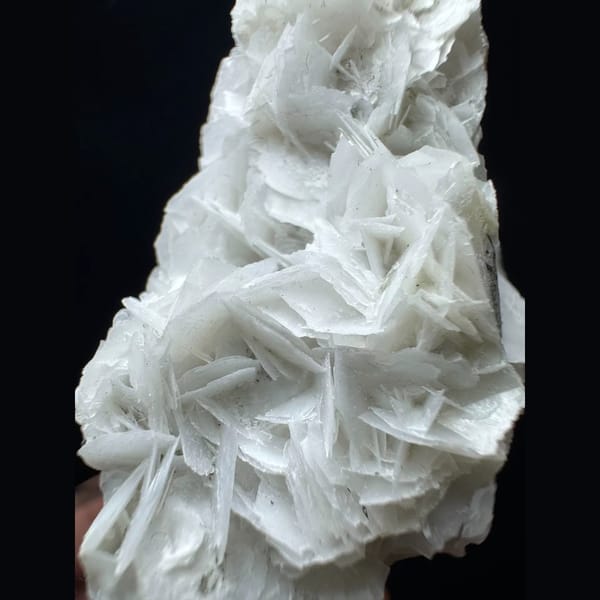Quartz with white petal calcite from Inner Mongolia — detail view