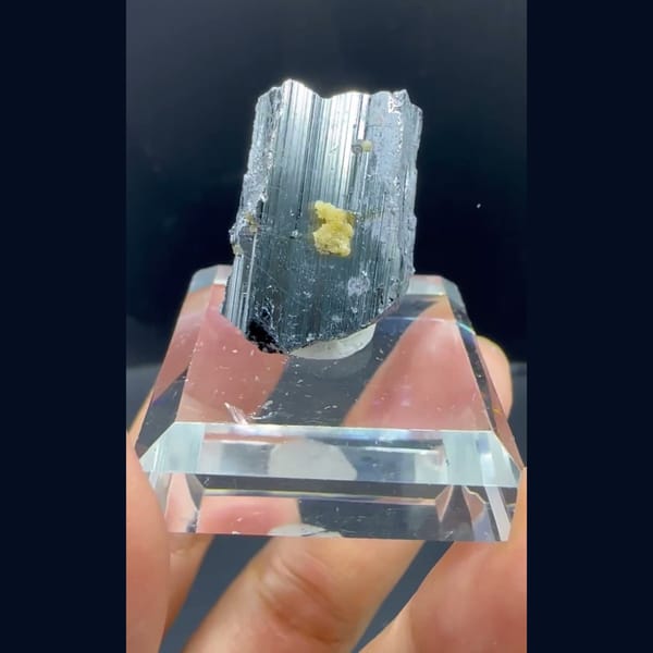 Lustrous Bournonite Crystal Yaogangxian 2.2 cm — complete view