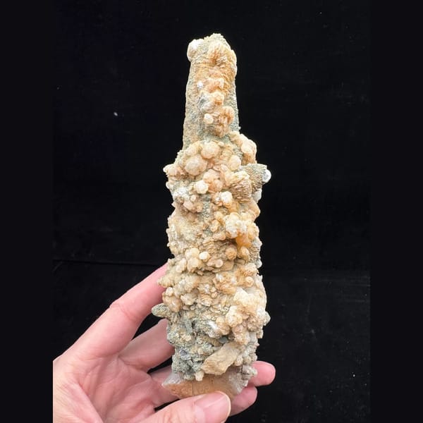 Large quartz with layered petal calcite from Inner Mongolia — complete view