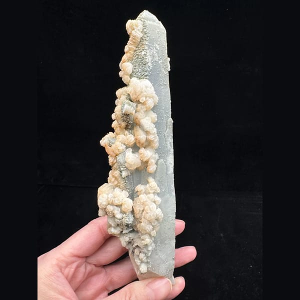 Large quartz with layered petal calcite from Inner Mongolia — alternate view